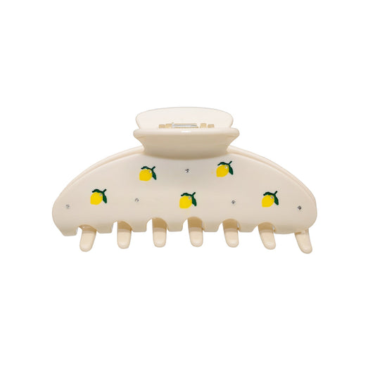 Lemon ice cream with big clips